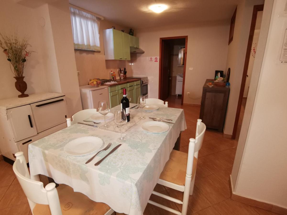Babici Apartmani Berber מראה חיצוני תמונה