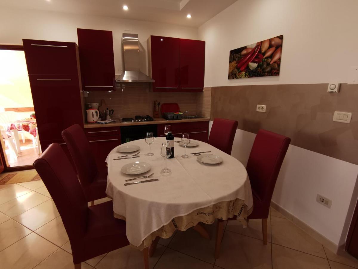 Babici Apartmani Berber מראה חיצוני תמונה